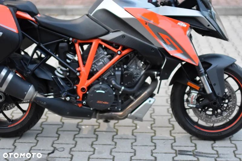 KTM Super Duke - 9