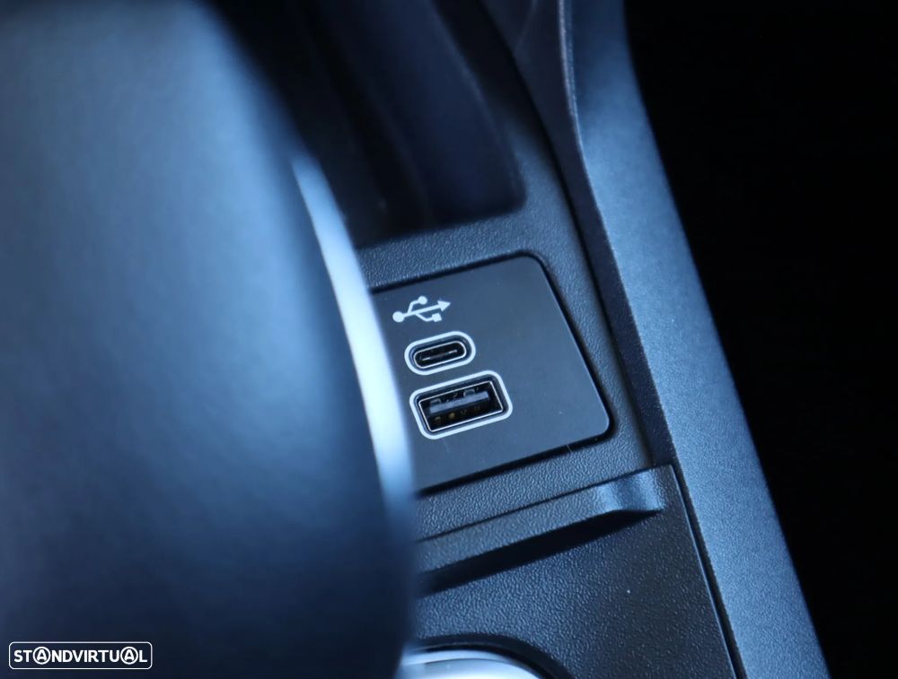 Ford Puma 1.0 EcoBoost MHEV ST-Line X Aut. - 48