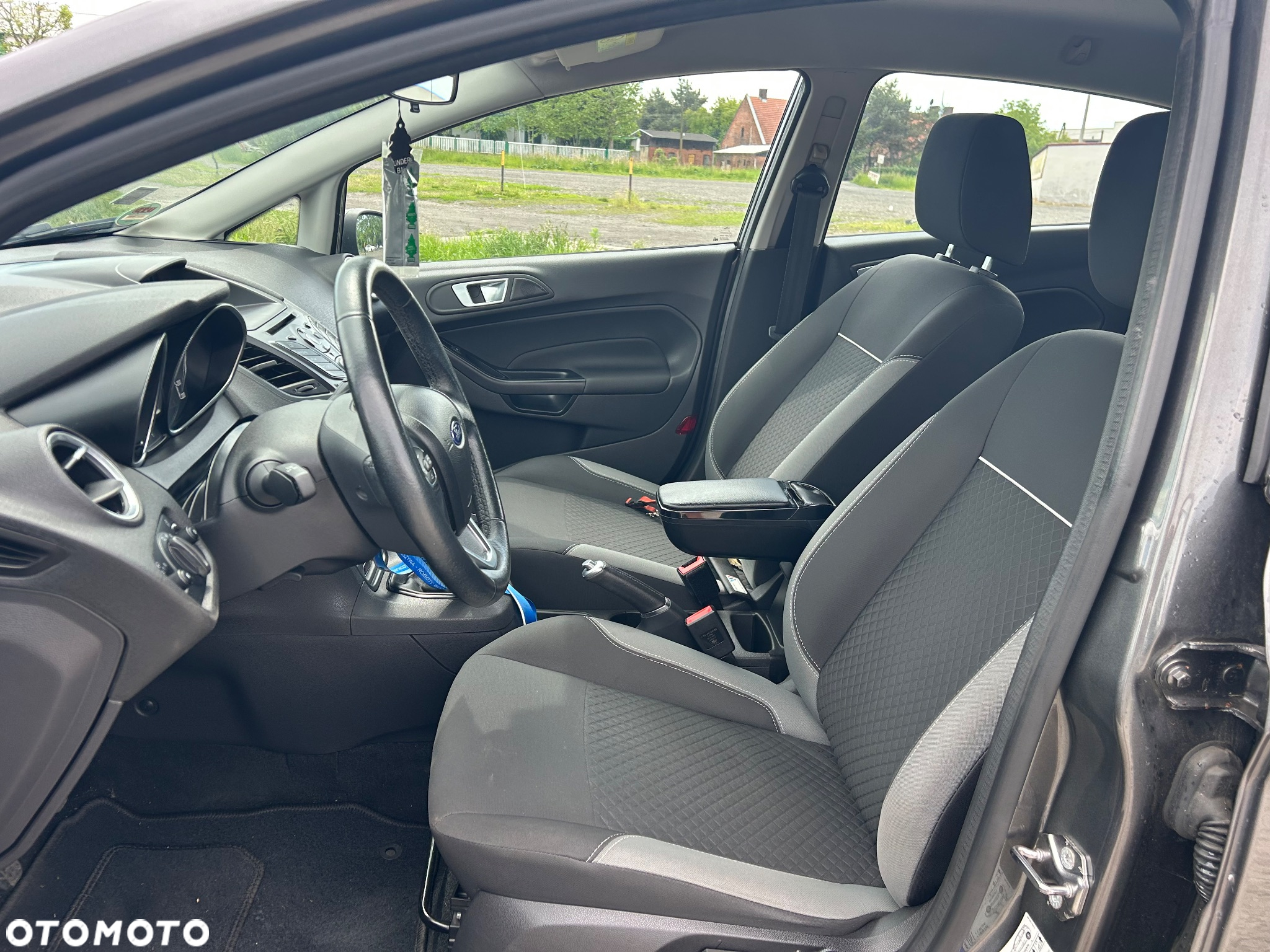 Ford Fiesta 1.0 EcoBoost Gold X EU6 - 12