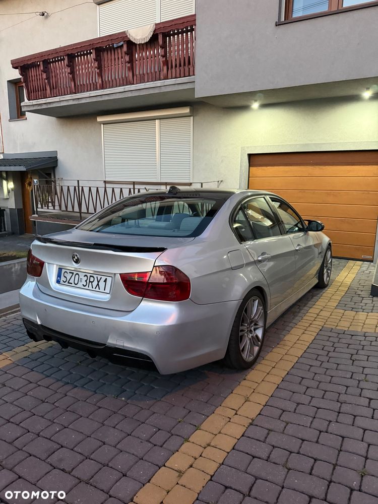 BMW Seria 3 320d - 15