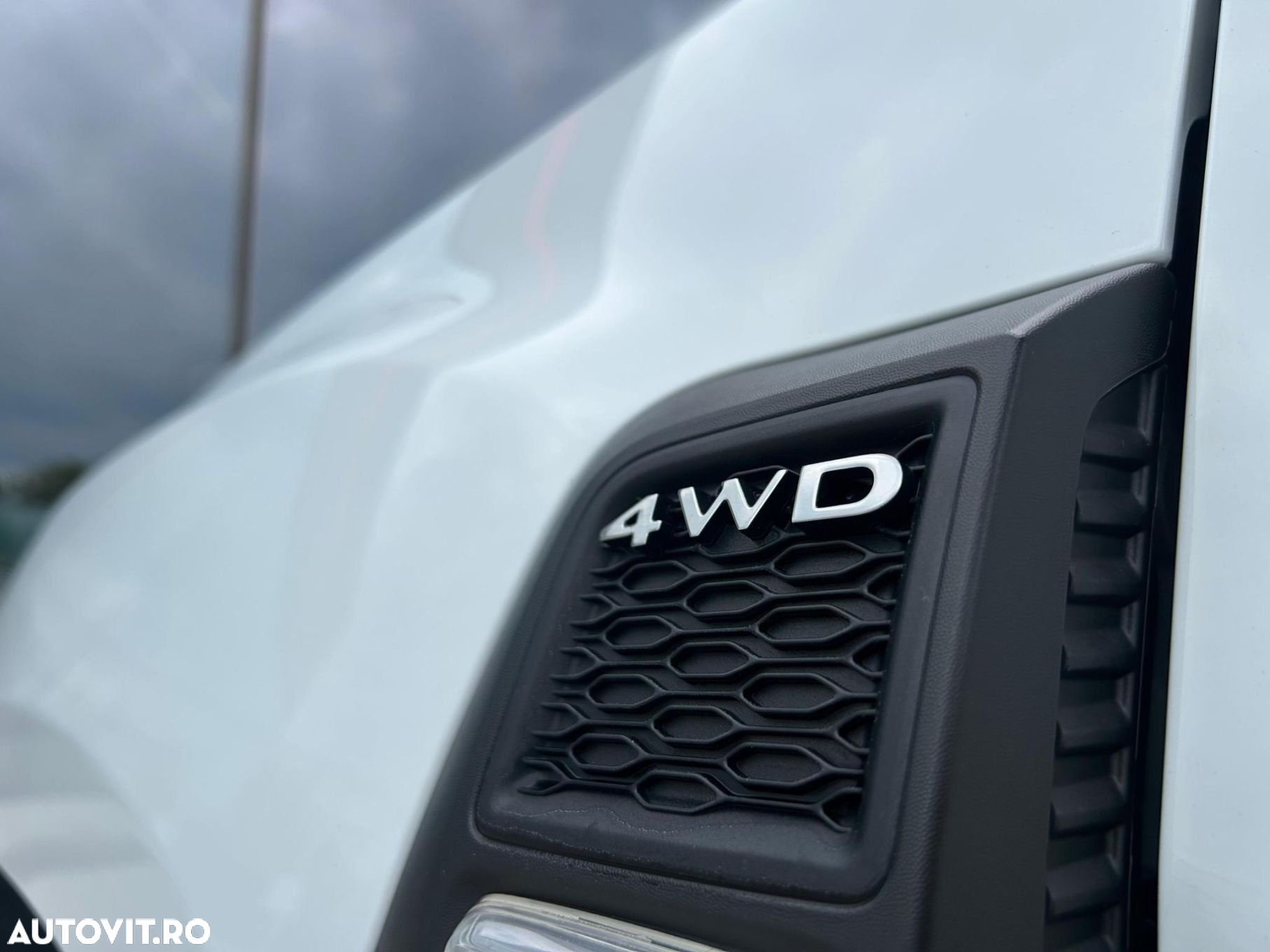 Dacia Duster 1.5 Blue dCi 4WD Comfort - 10