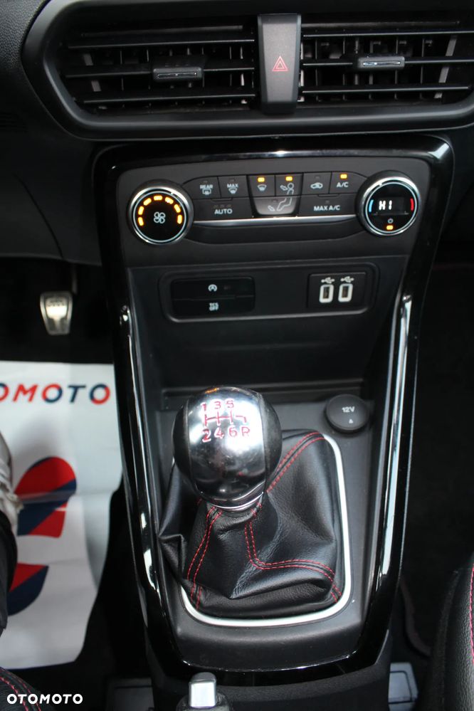 Ford EcoSport 1.0 EcoBoost ST-LINE - 32