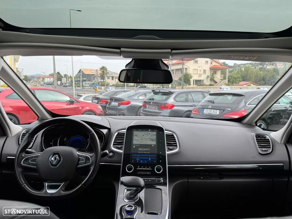 Renault Espace 1.6 dCi Initiale Paris EDC - 17