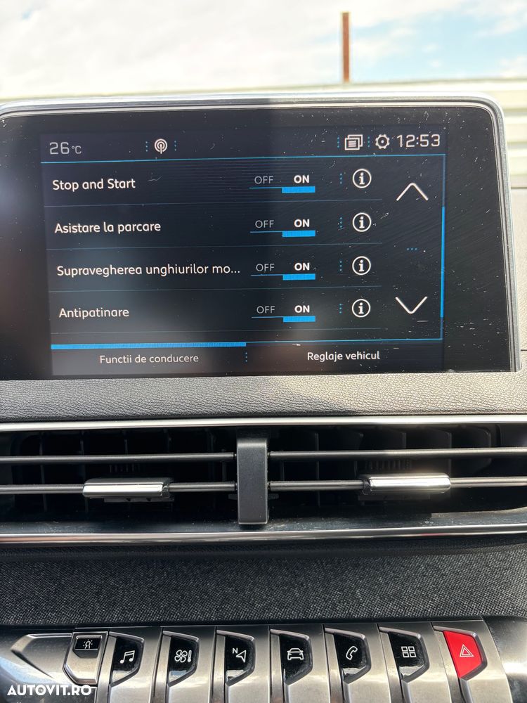Peugeot 3008 1.6 BlueHDI S&S EAT6 GT-Line - 22