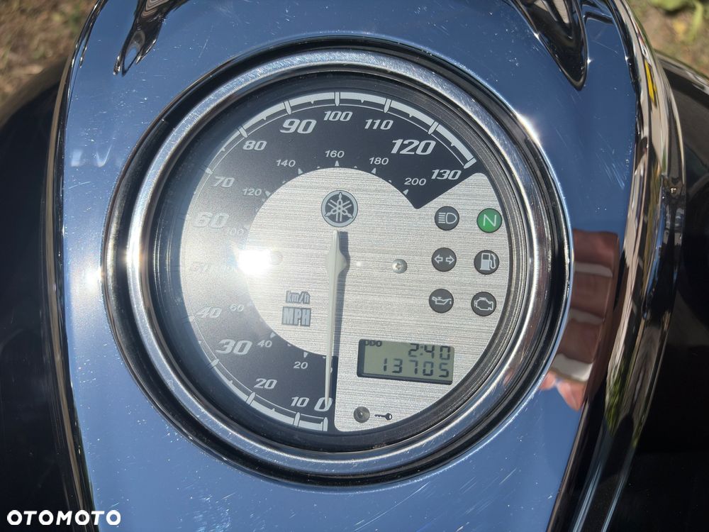 Yamaha XVS - 8