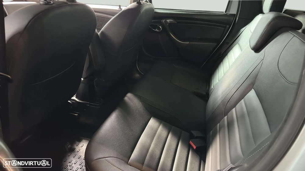 Dacia Duster 1.5 dCi Prestige - 13