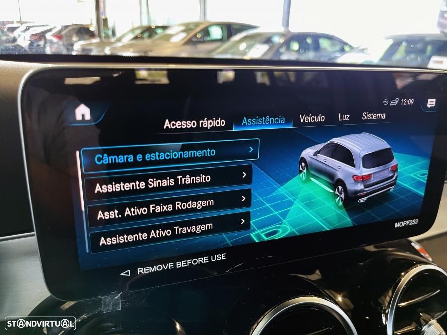 Mercedes-Benz GLC 300 de 4Matic 9G-TRONIC AMG Line - 28