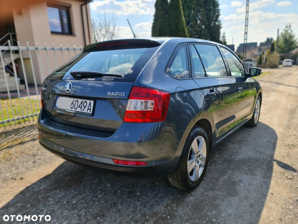 Skoda RAPID Spb 1.2 TSI Ambition - 15