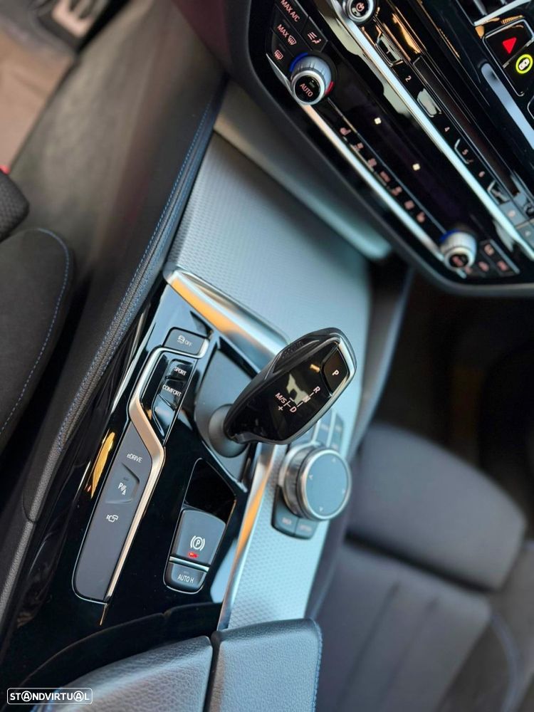 BMW 530 e iPerformance Pack M - 27