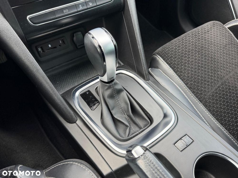 Renault Megane 1.2 Energy TCe Intens EDC - 9
