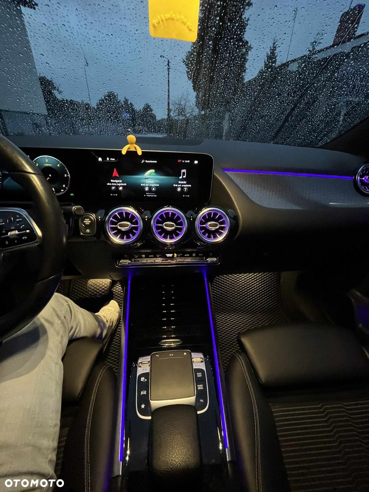 Mercedes-Benz Klasa B 200 d 8G-DCT - 14