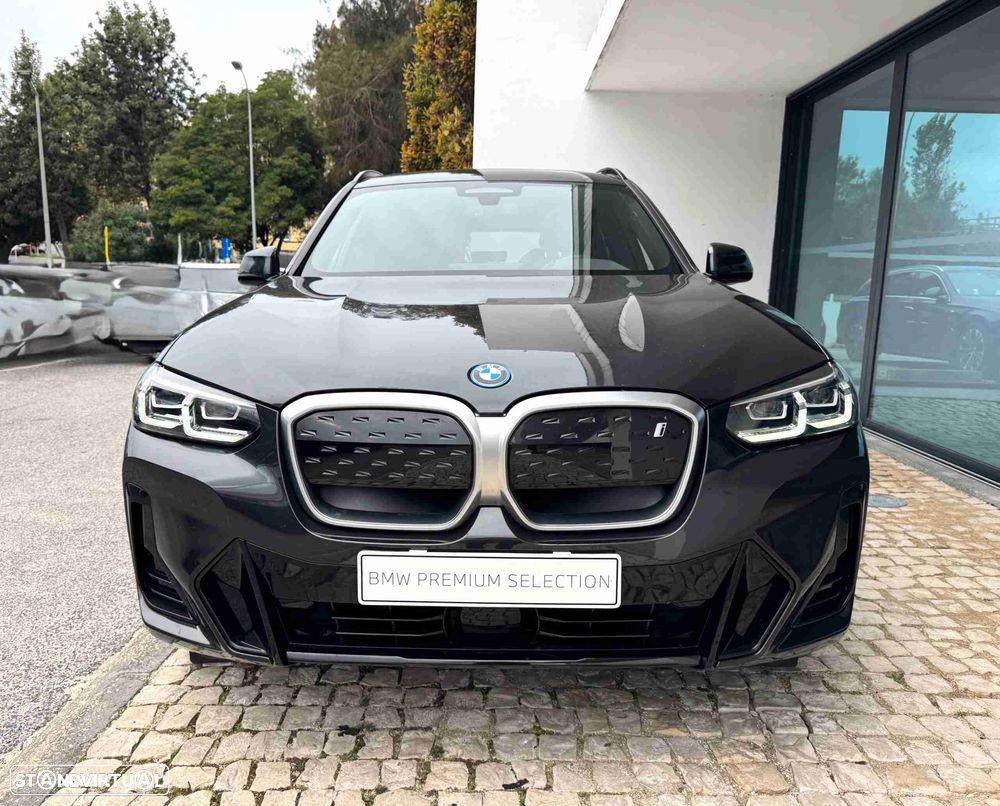 BMW iX3 M Sport Impressive - 2