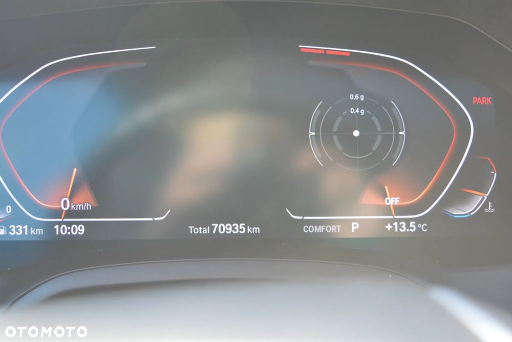 BMW Seria 3 330i xDrive Sport Line sport - 30