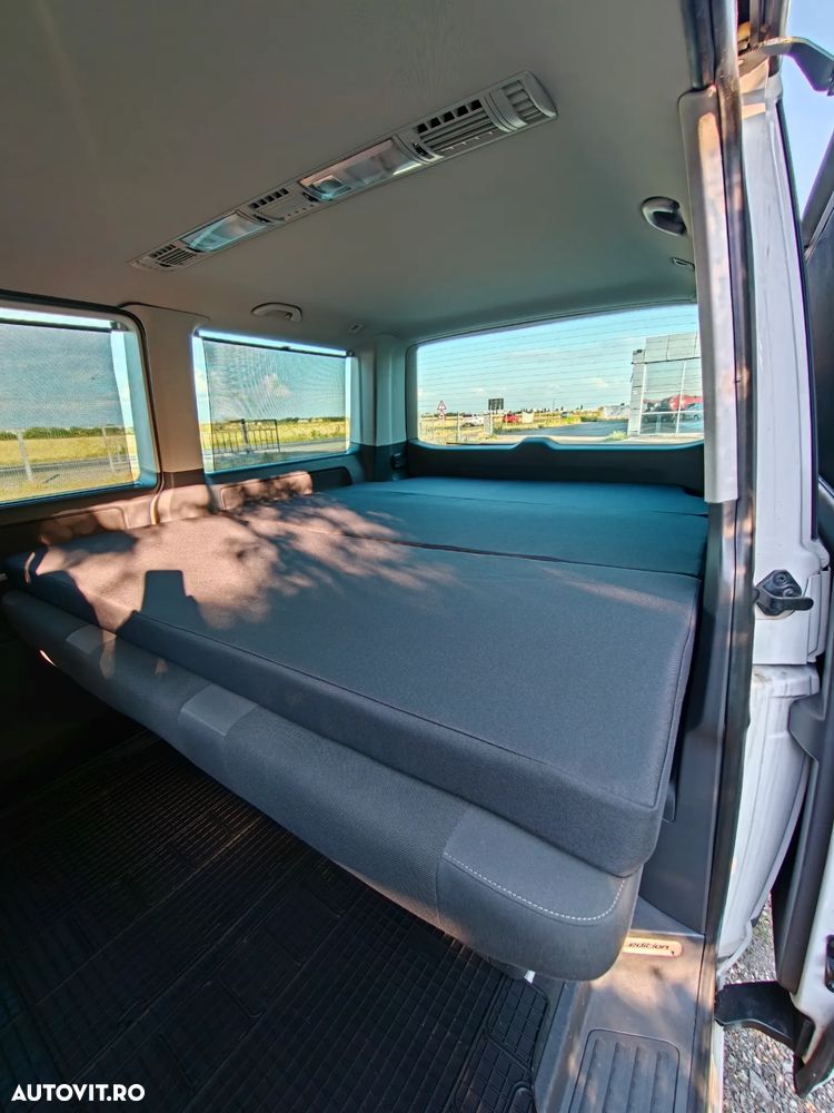 Volkswagen Multivan - 16