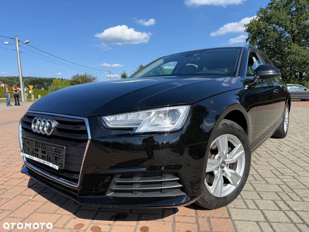 Audi A4 Avant 2.0 TDI S tronic - 1