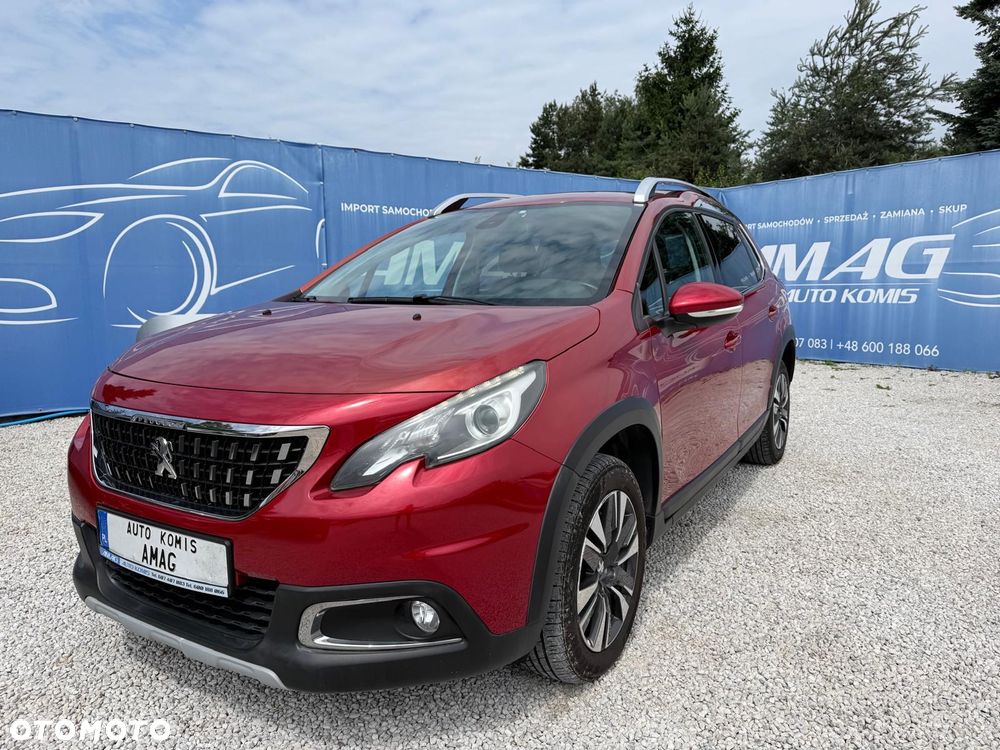 Peugeot 2008 1.2 Pure Tech GPF Style S&S EAT6 - 1