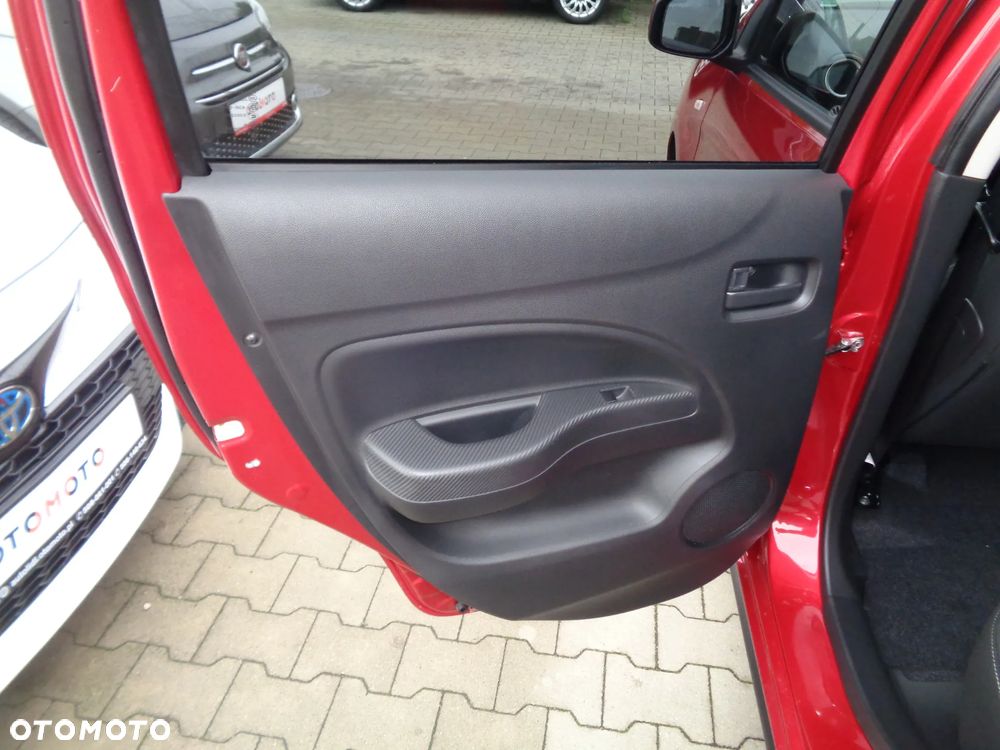 Mitsubishi Space Star AS&G 1.2 CVT Top - 17