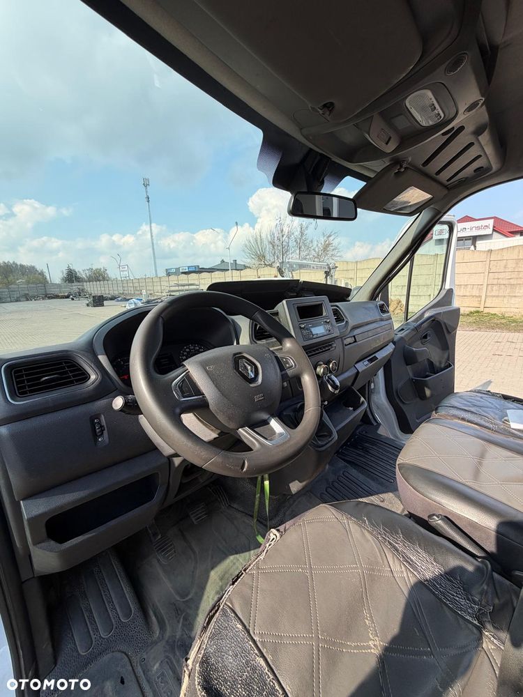Renault Master - 3