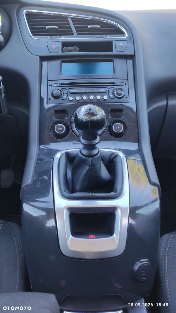 Peugeot 5008 1.6 HDi Active - 17