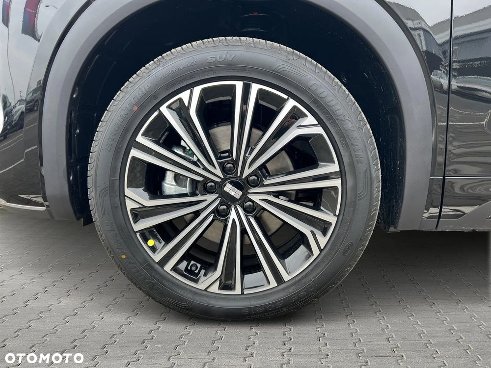 Geely Starray EM-i 1.5 PHEV Max - 18