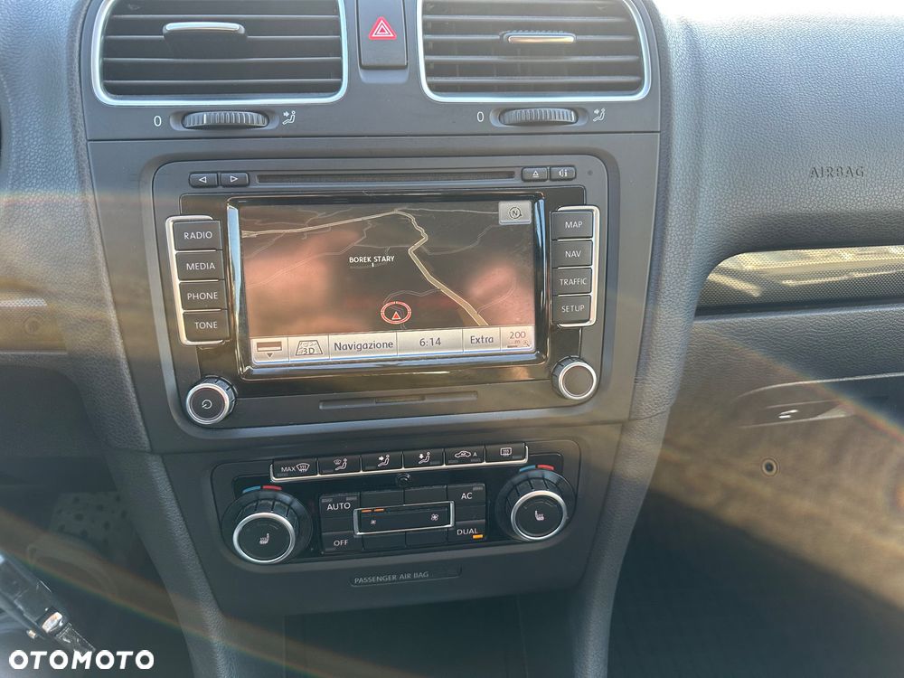 Volkswagen Golf 1.6 Trendline DSG - 15