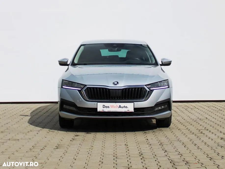 Skoda Octavia 1.5 TSI Ambition - 8