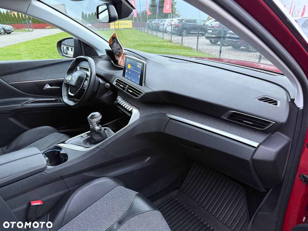 Peugeot 3008 PureTech 130 Stop & Start Allure - 18