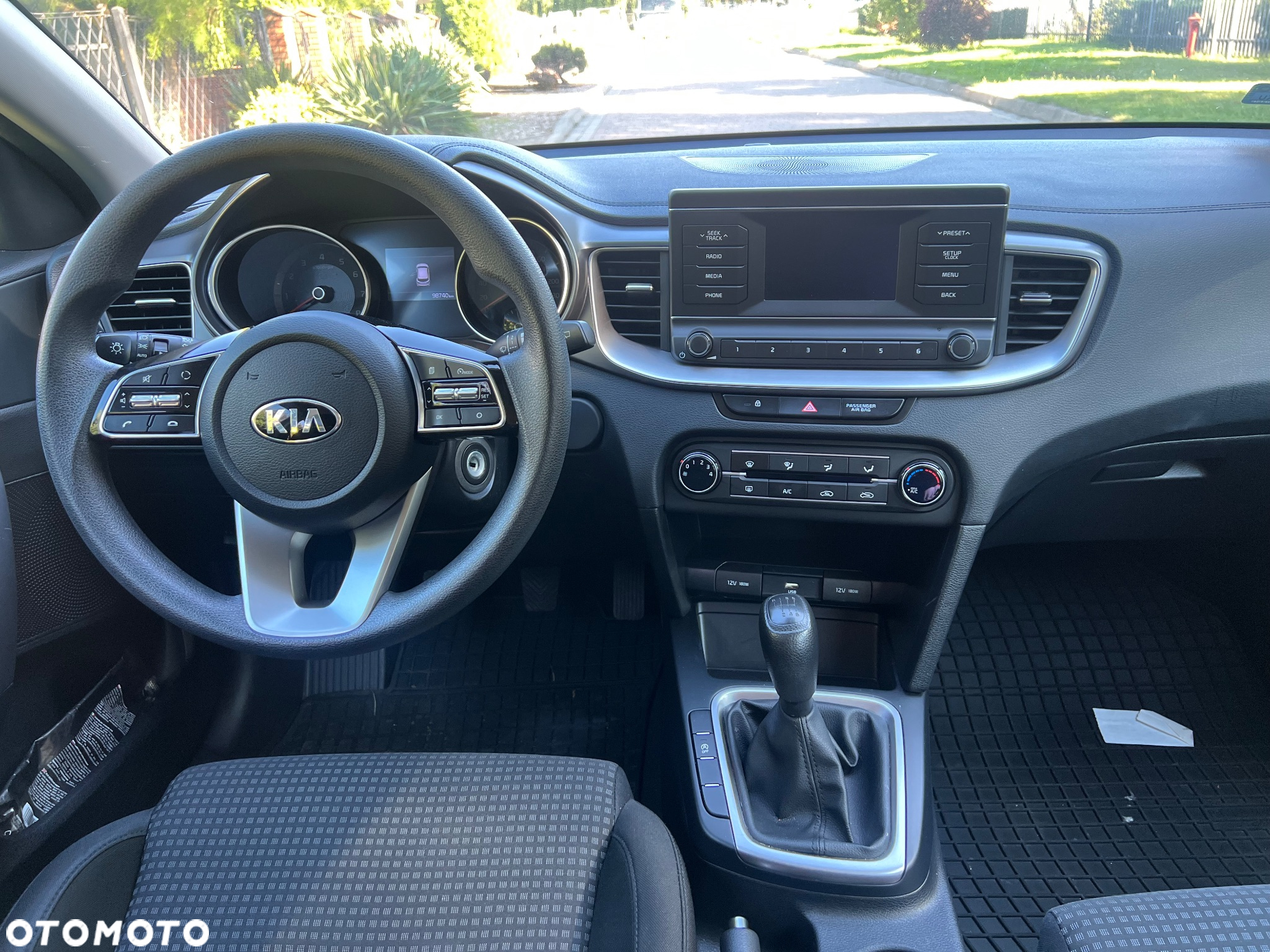 Kia Ceed - 23