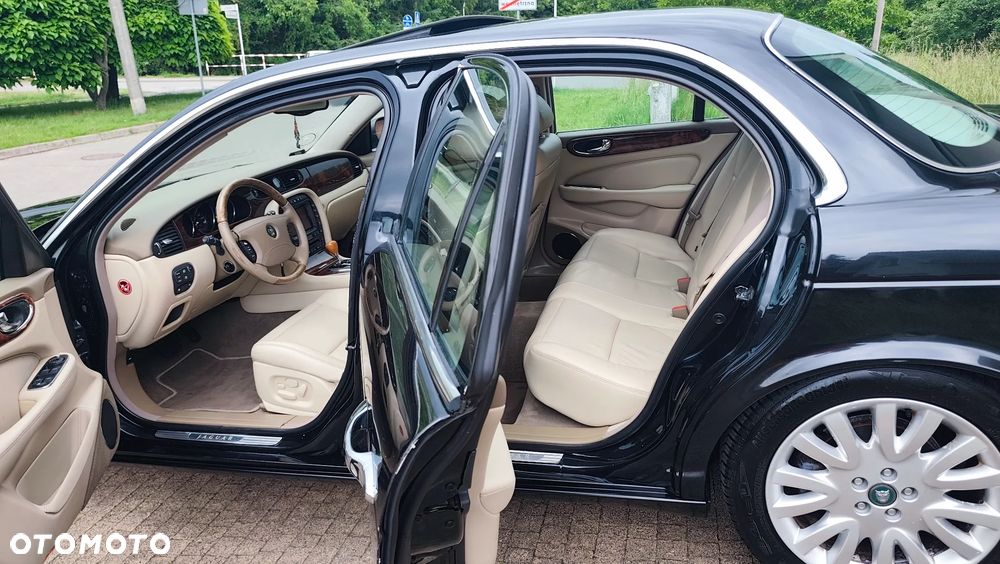 Jaguar XJ XJ6 3.0 Executive - 16