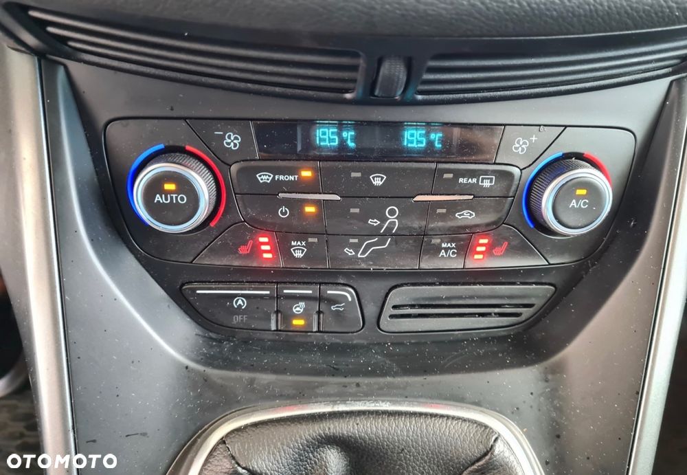 Ford Kuga 1.5 EcoBoost 2x4 Cool & Connect - 12