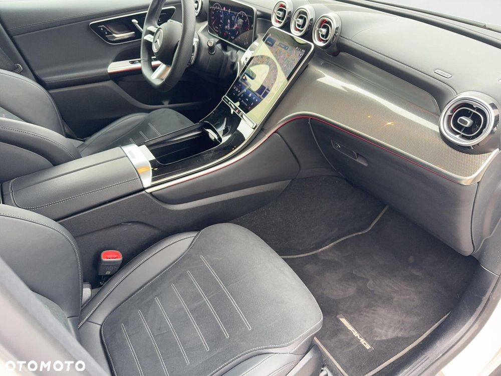 Mercedes-Benz GLC - 23