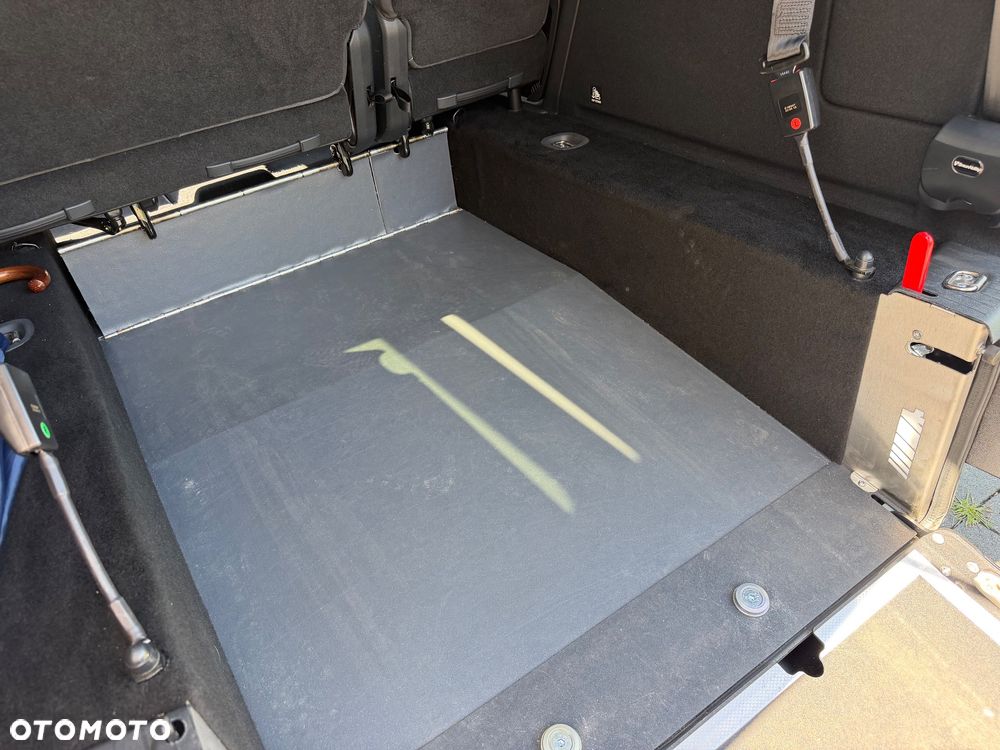 Ford Tourneo Connect 1.5 EcoBoost Active - 18