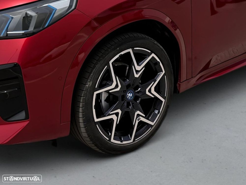 BMW ix2 eDrive20 Pack Desportivo M - 4