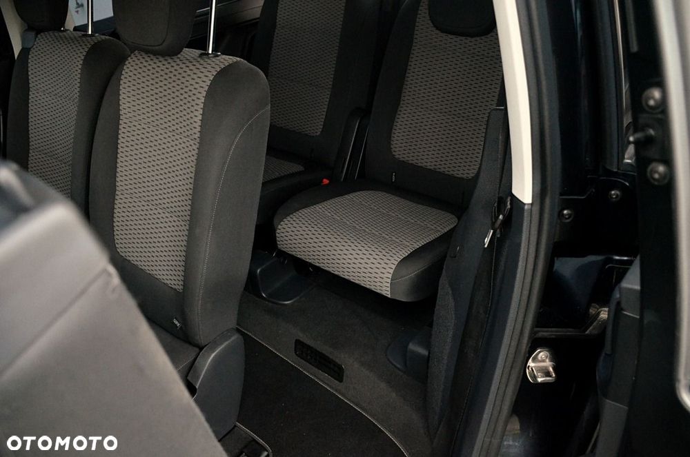 Volkswagen Sharan - 15