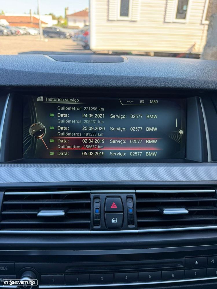 BMW M550d xDrive Auto - 32