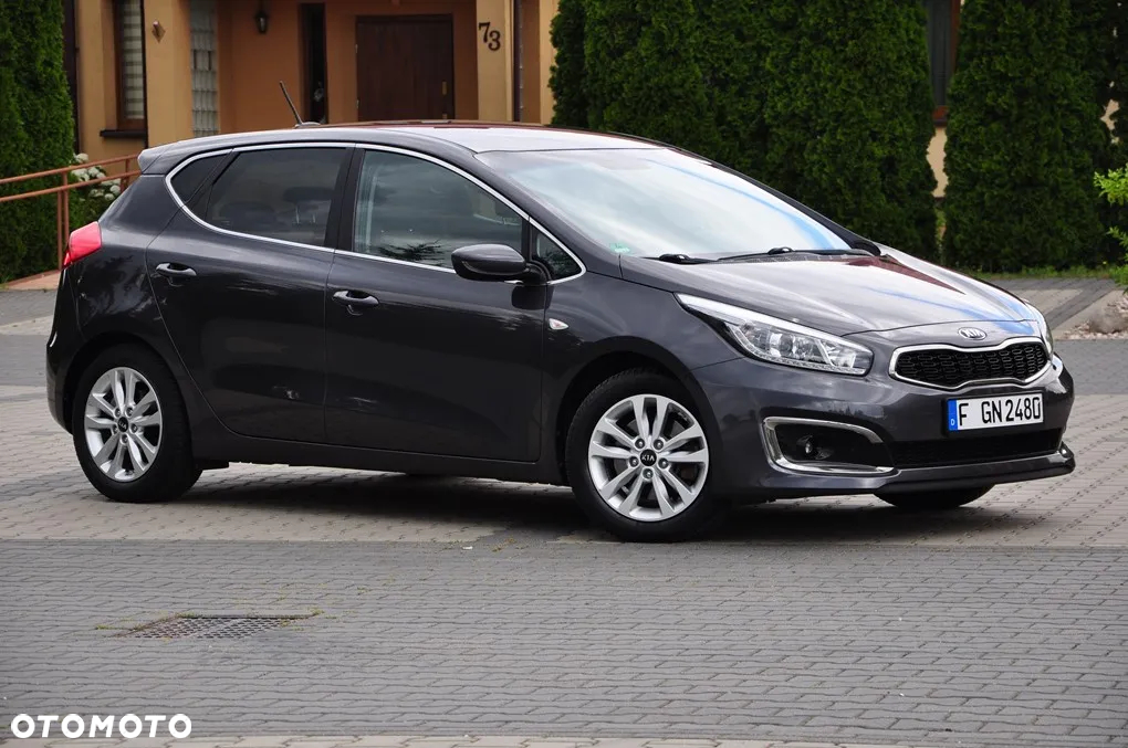 Kia Ceed 1.6 CRDi SCR L Business Line - 10