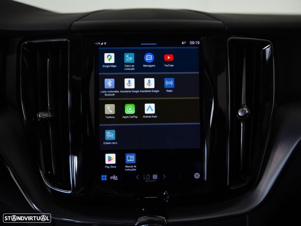 Volvo XC 60 2.0 T6 PHEV Inscription Expression AWD - 26