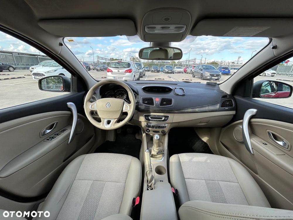 Renault Fluence 1.6 16V 110 Dynamique - 6