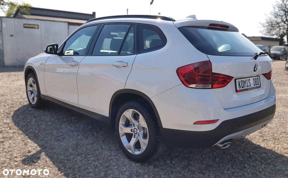 BMW X1 xDrive20d Sport Line - 17