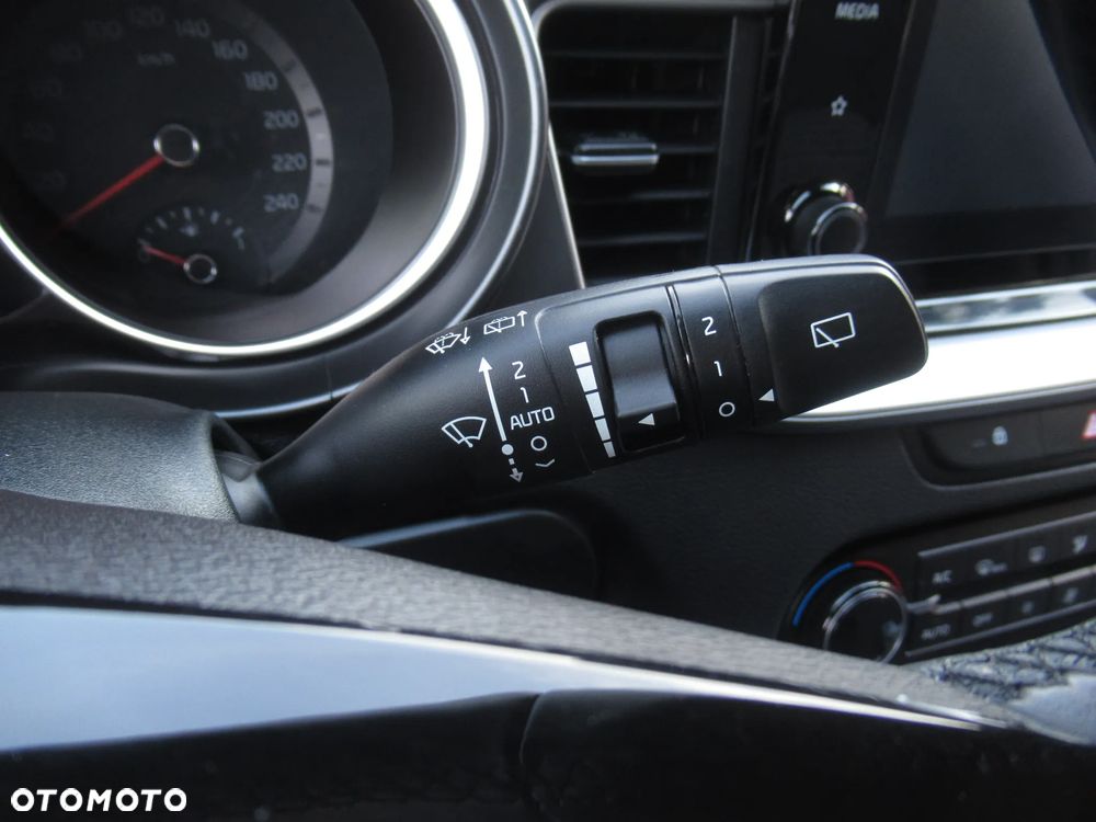 Kia Ceed 1.5 T-GDI M - 15