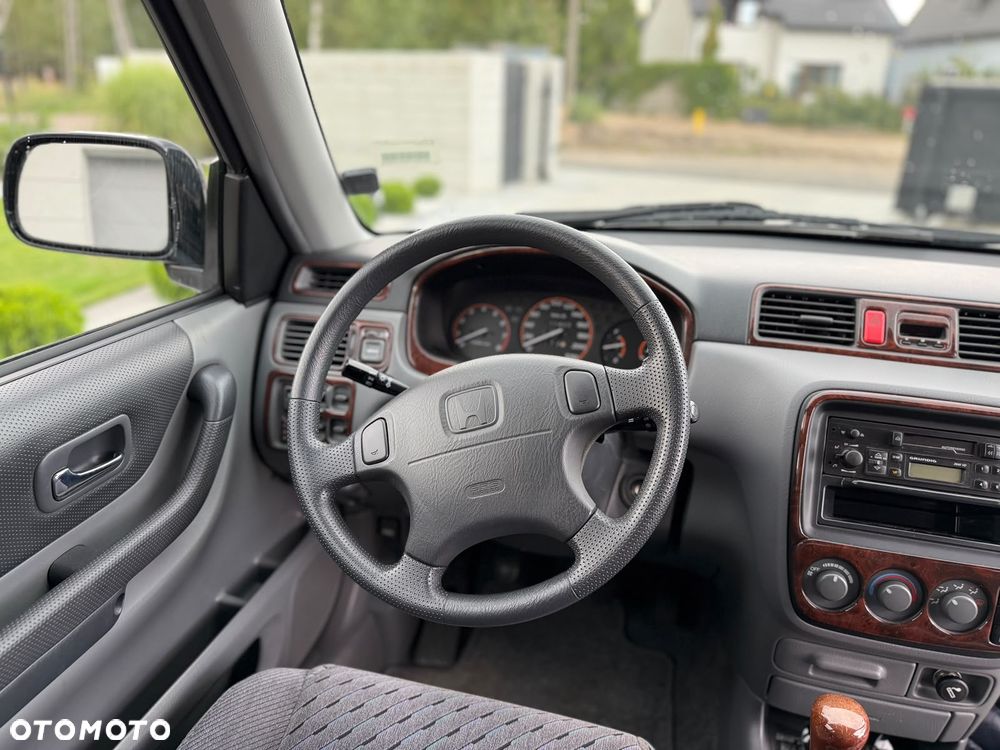Honda CR-V 2.0 L 4WD - 18