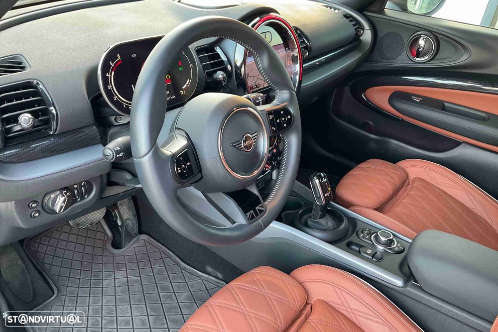 MINI Clubman Cooper D Premium Classic Auto - 12