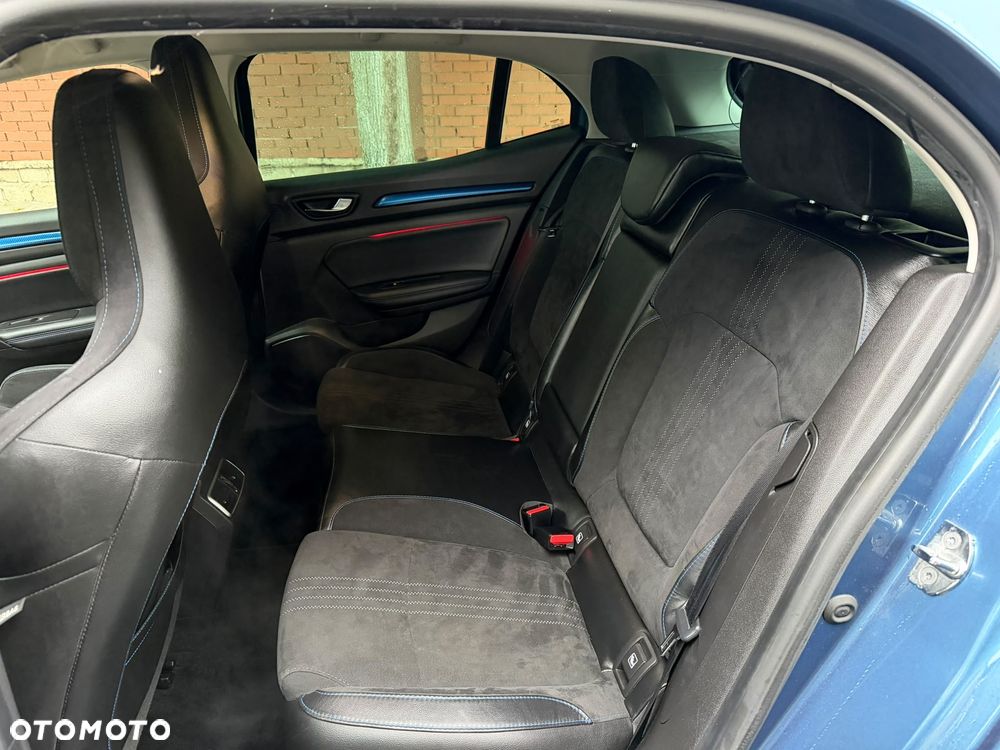 Renault Megane 1.6 TCe GT EDC - 18
