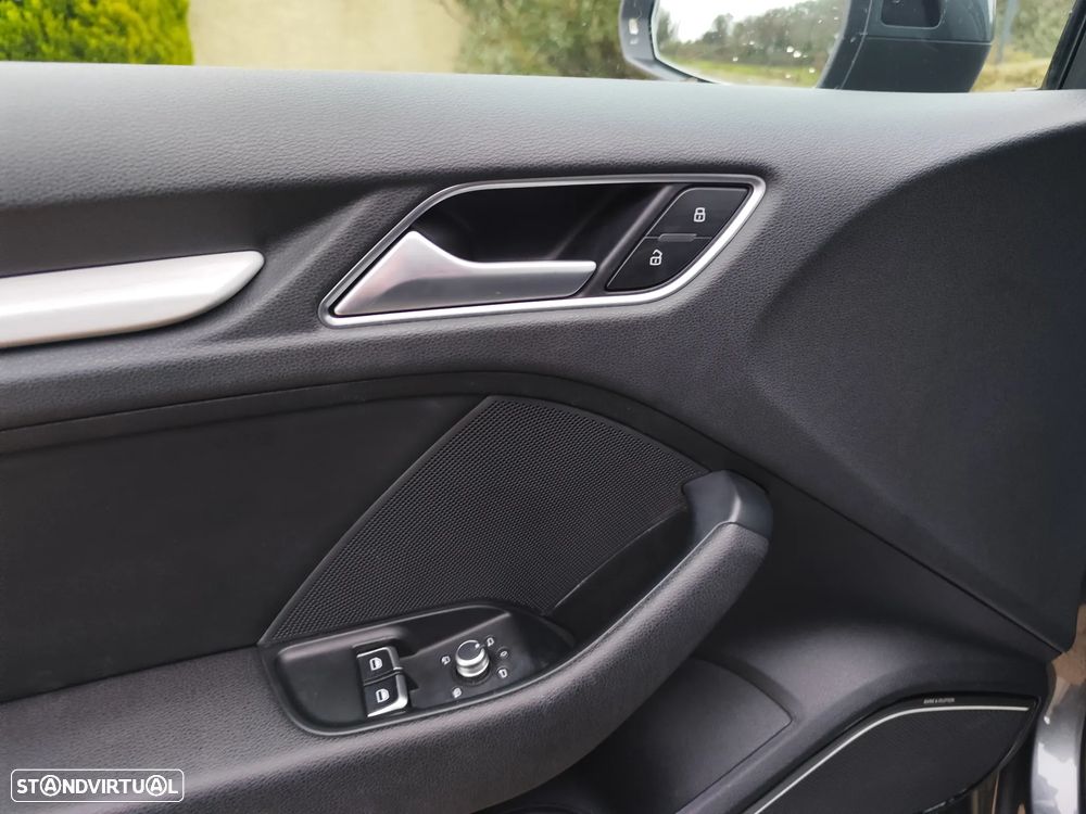 Audi S3 2.0 TFSi quattro S tronic - 17