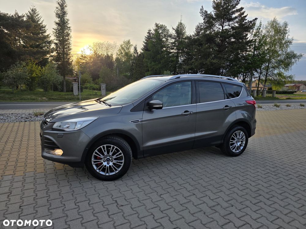 Ford Kuga 2.0 TDCi 2x4 Champions Edition - 2