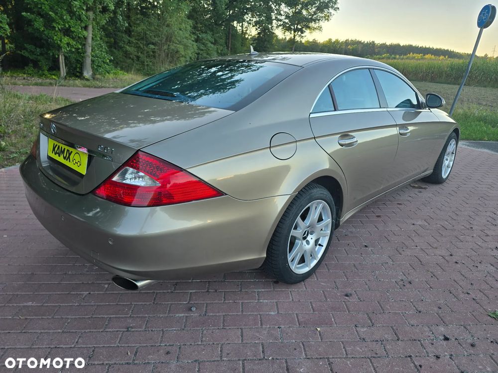 Mercedes-Benz CLS - 33