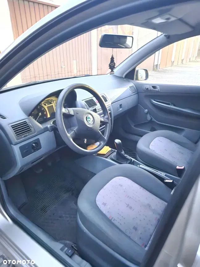 Skoda Fabia 1.4 16V Classic - 7