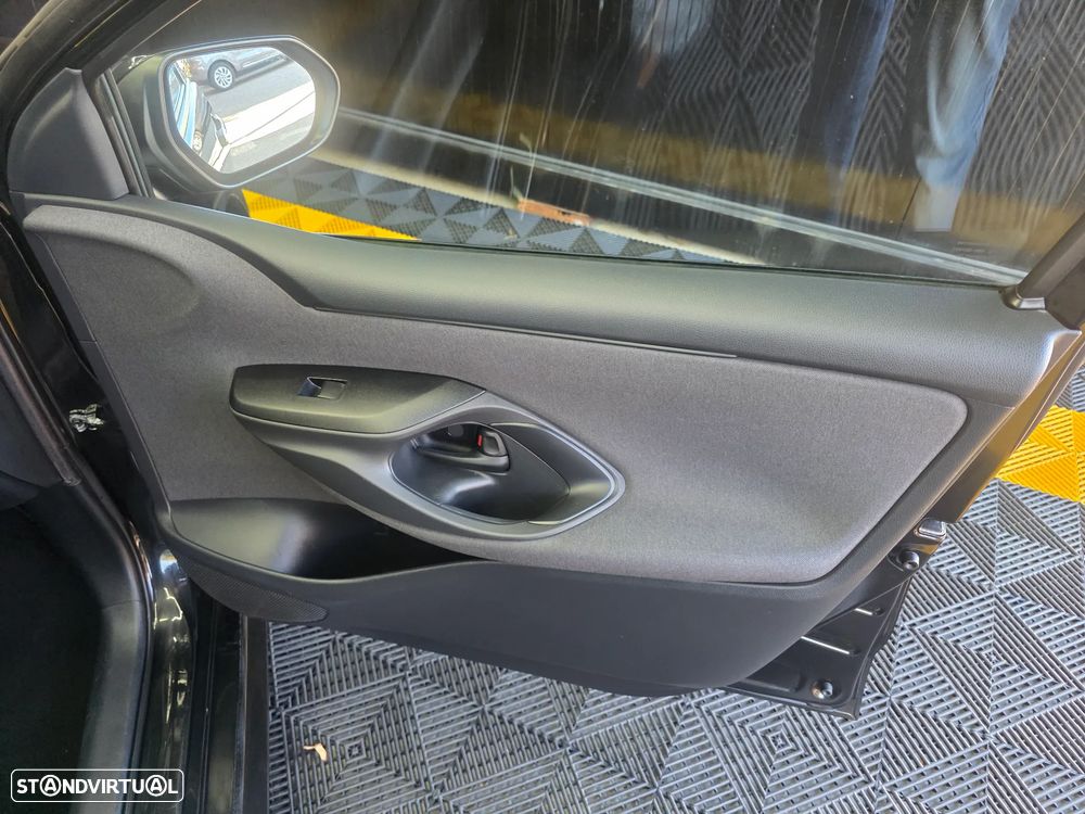 Toyota Yaris 1.5 HDF Exclusive - 33