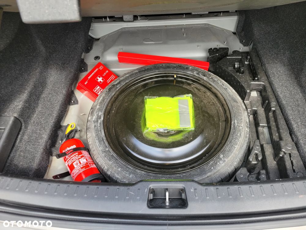 Volvo S60 T5 Momentum Pro - 19