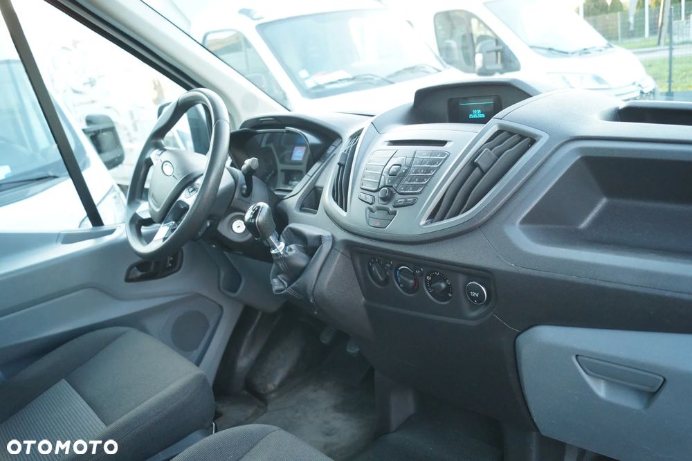 Ford TRANSIT - 32